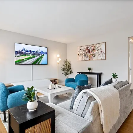 Charming 2Br Near O Hare Relax & Explore